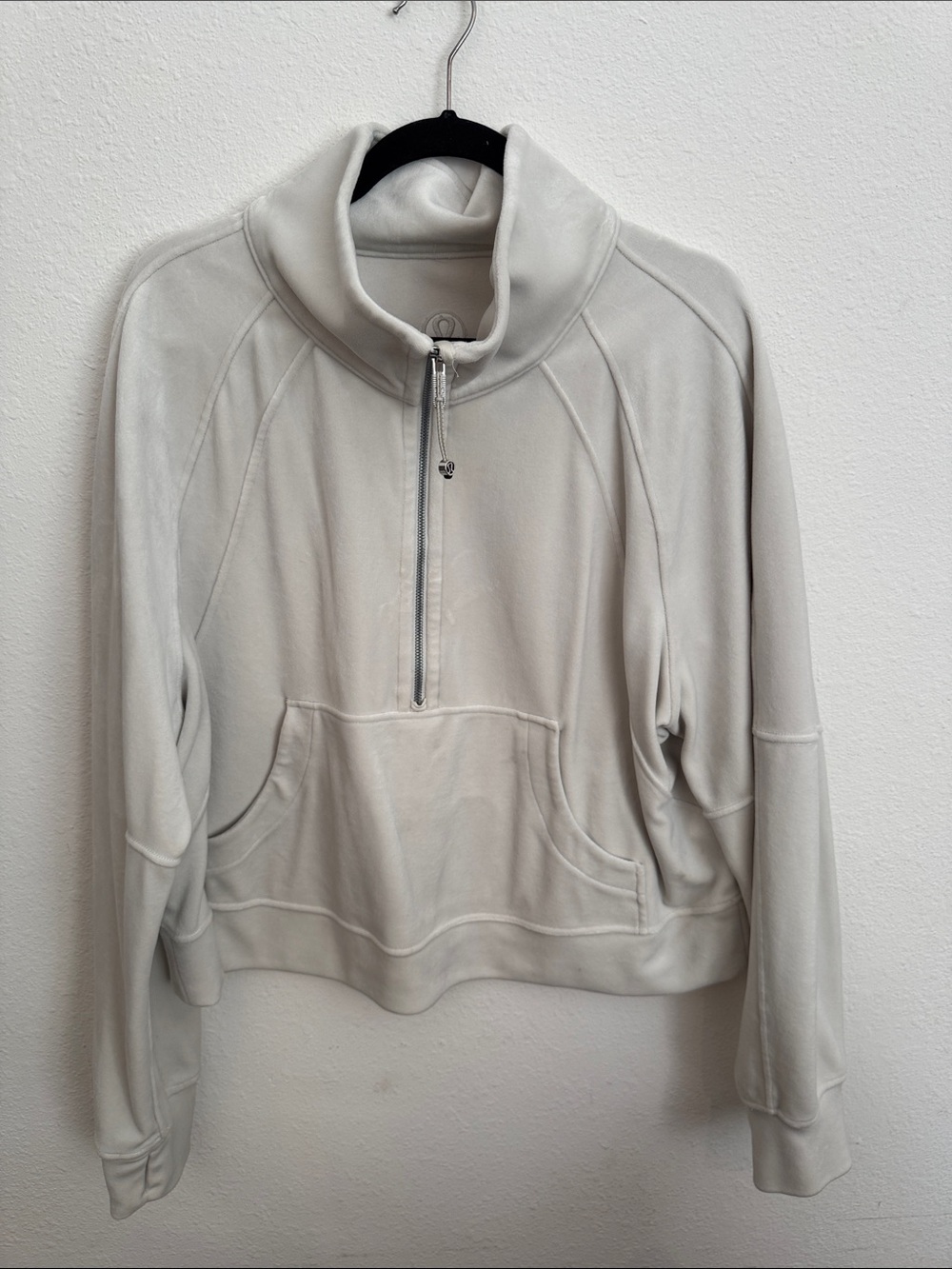 Lululemon Women's white velour Half-Zip Funnel Neck Pullover Sweater scuba